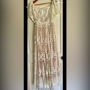 Aakaa Beige Maxi Skirt with White Floral Embroidery NEW